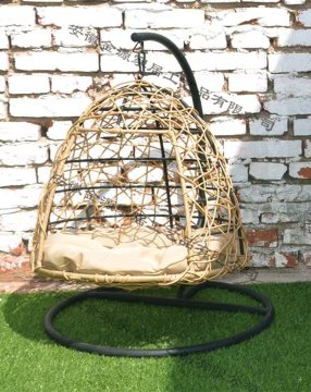 Cat's Cozy Nest Hanging Chair
