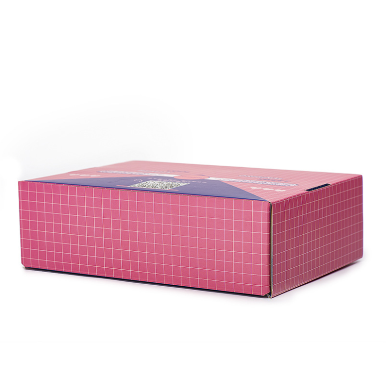 صندوق سريع لتغليف الملابس الوردية مع طباعة كاملة