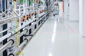 Aisle ESD epoxy floors