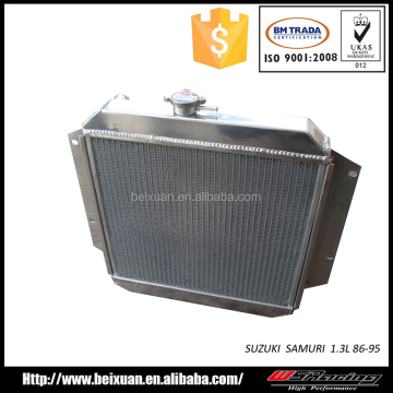 Piccolo radiatore in alluminio completo per Suzuki Samurai 1.3L: Soluzioni di sostituzione e prestazioni