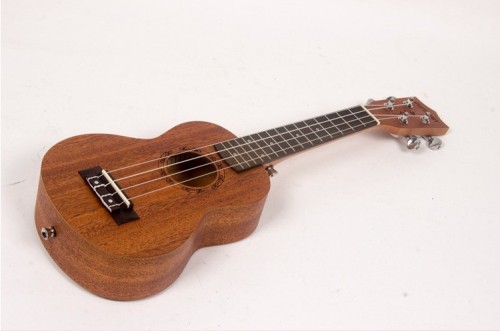 21 inches quality mahogany material rosewood fingerbaord Hawaii four nylon strings ukulele q410