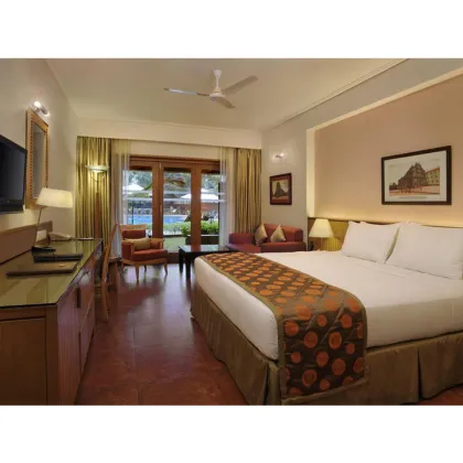 Factory Custom 5-Star Holiday Inn Hotel Room Interior Solid Wood Furnishings