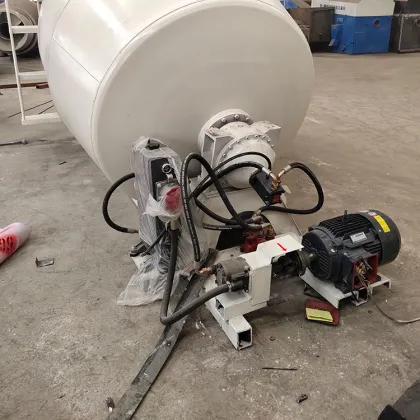 YILI Concrete Mixer Tricycle