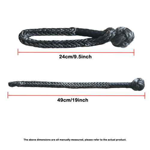 Shackle for towing