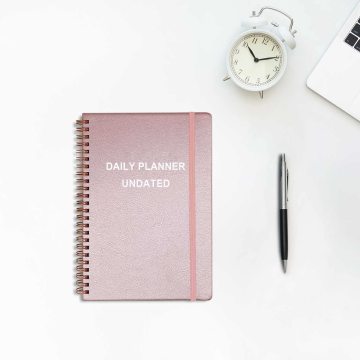 Gepersonaliseerde aangepaste A5 ongedateerd leer Daily Day Planner