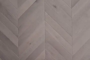 Popular Hardwood Chevron Engineered Wood Flooring