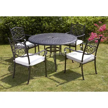 Outdoor Garden Furniture Set: Aluminum Patio Table and Chairs