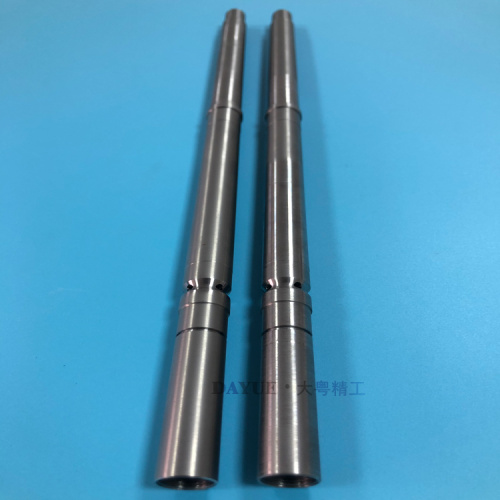 Produk Slim Shaft Diproses oleh Deep Hole Drilling