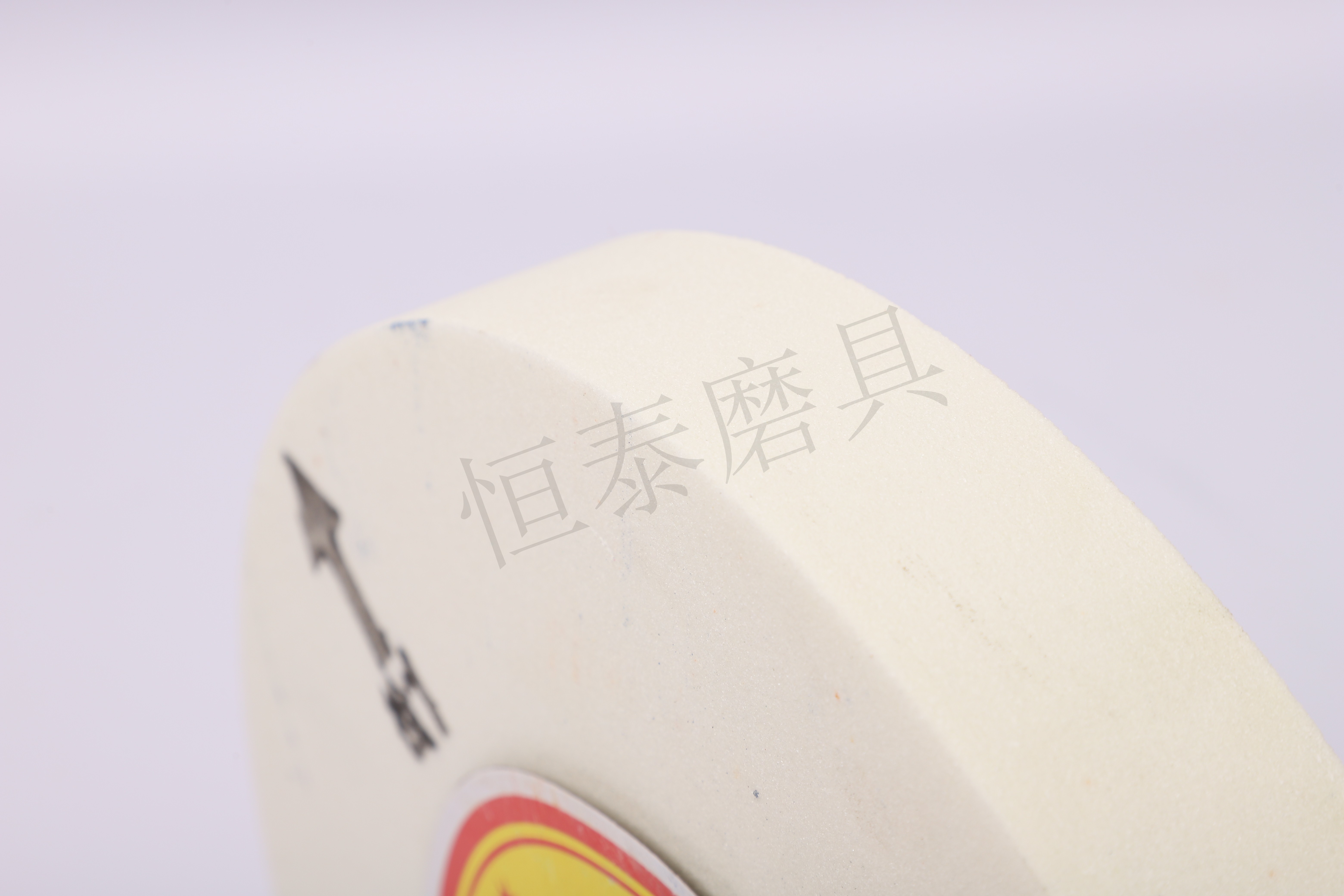 White Aluminium3 (5)