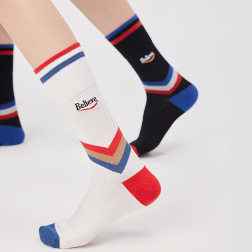 Xiangyi 2024 Midi Trendy Unisex Contrast Sock Letter Embroidery Sports Socks