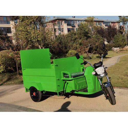 Four-barrel electric garbage pickup truck