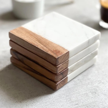 หินอ่อนสี่เหลี่ยมจัตุรัสและไม้รองรับ - ชุดชาและกาแฟ 4 ชิ้นชุด 10x10 ซม.