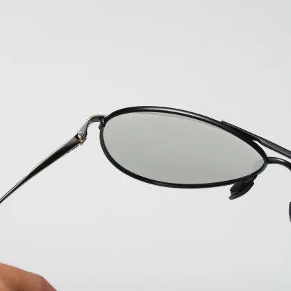 Men's Polarized UV400 Photochromic Night Vision Driving Glasses
