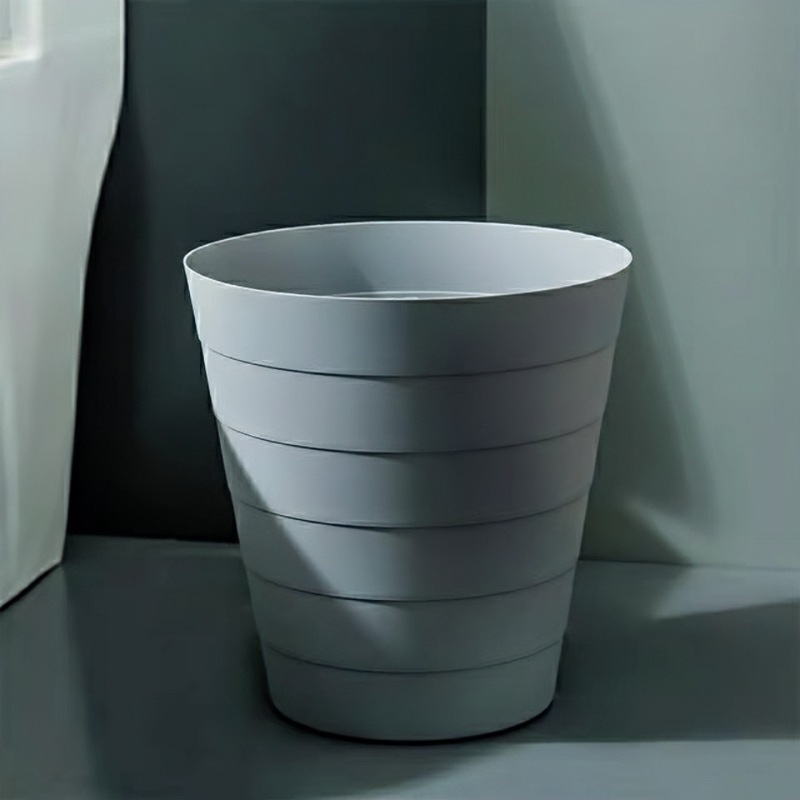 Elegant Scandinavian Household Trash Receptacle