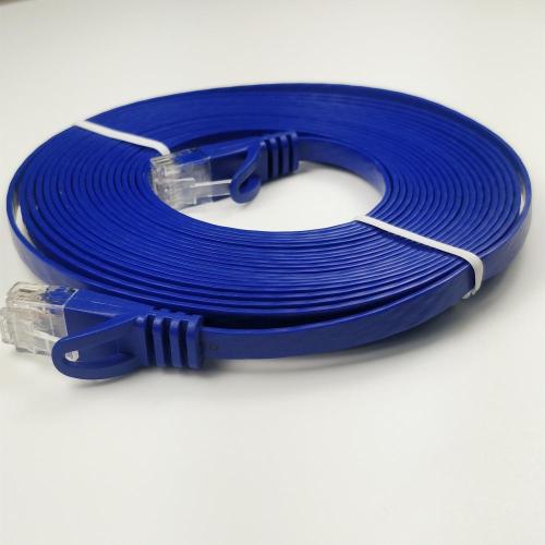 ケーブル管理用のCat6コンピュータケーブル