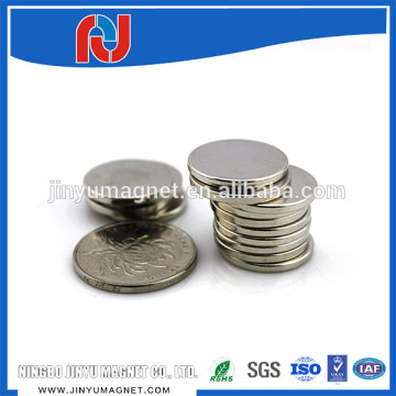 Rubber coated waterproof magnets