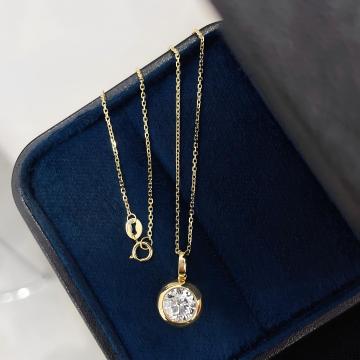 18K Gold Bezel Lab တွင် စိုက်ပျိုးထားသော စိန်ဆွဲသီး လည်ဆွဲ