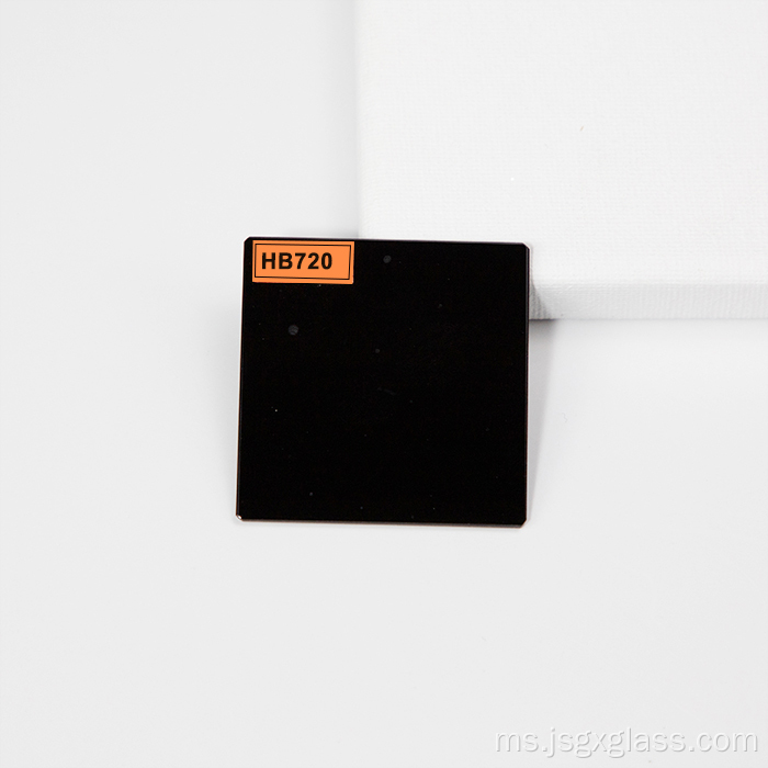 Potong kaca optik merah HB720