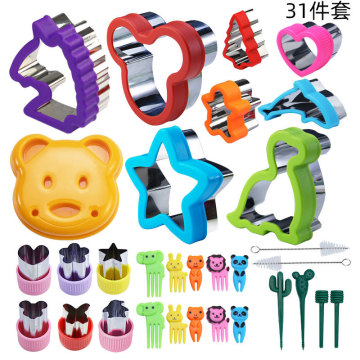 31pcs Cartoon geformt Edelstahl 430 Sandwich, Obst und Gemüseschneider Set: Ihr lustiger Küchenbegleiter