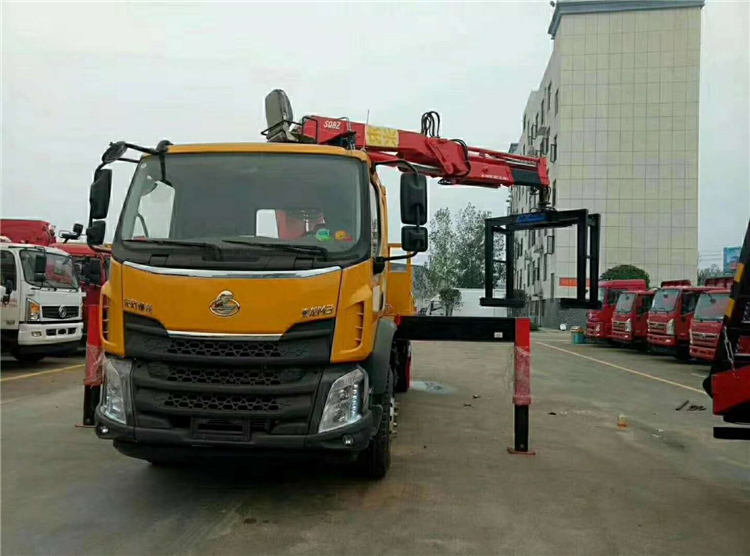 Truck Crane 1