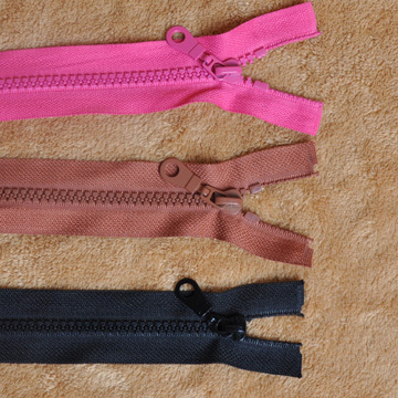 Plastic Zipper-2