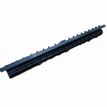 Auto windscreen wiper plastic injection molding