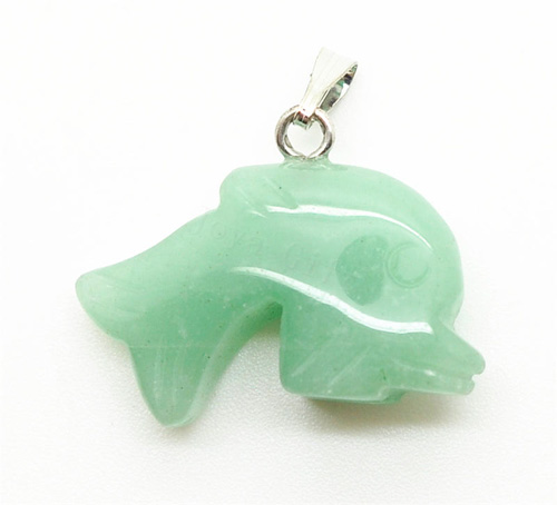 Pendentif Aventurine en forme de dauphin vert