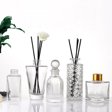 CORK स्टॉपर के साथ क्लियर ग्लास रीड डिफ्यूज़र बॉटल सेट - 100ml और 150ml