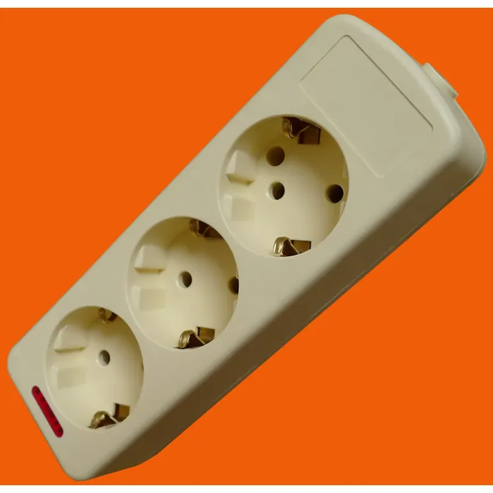 Prelungitor 3 Premio Schuko H05VV-F 3G1.5mm Cu Cp