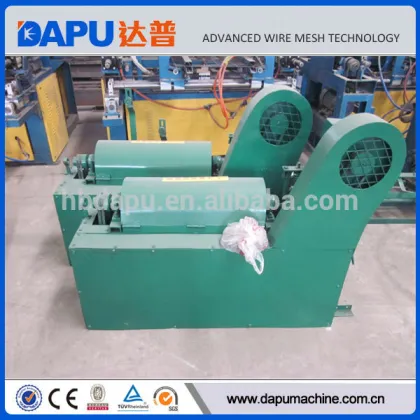 Automatic iron wire straightening and cutting machine