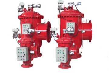 Mehrspaltiger selbstreinigender Wasserfilter