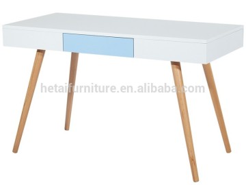 2015 hot sell high quality modern MDF wooden work desk, simple strong bright color working desk