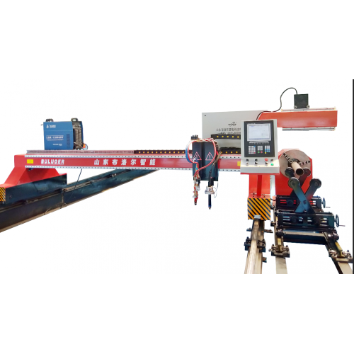 Kitchen Utensils Production Cutting Machine CNC Plasma Cutting Machine Operator Manufactory