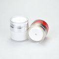 15 ml 30 ml 50 ml rot silberfarbene Farbe leere Kunststoff -Acrylluftless -Pumpenflasche Creme Jar