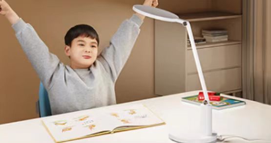 Darren Smart Desk Lamp T1