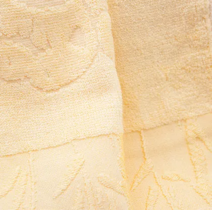 The panda bamboo wipes his face towels bamboo fiber towel