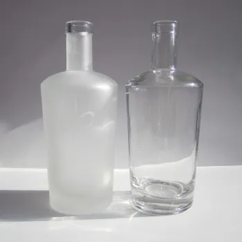 750ml Glass Bottle, Vodka Bottle, Spirit Bottle, Rum Bottle, Frosted Bottle, Printing Bottle (No. 2073)