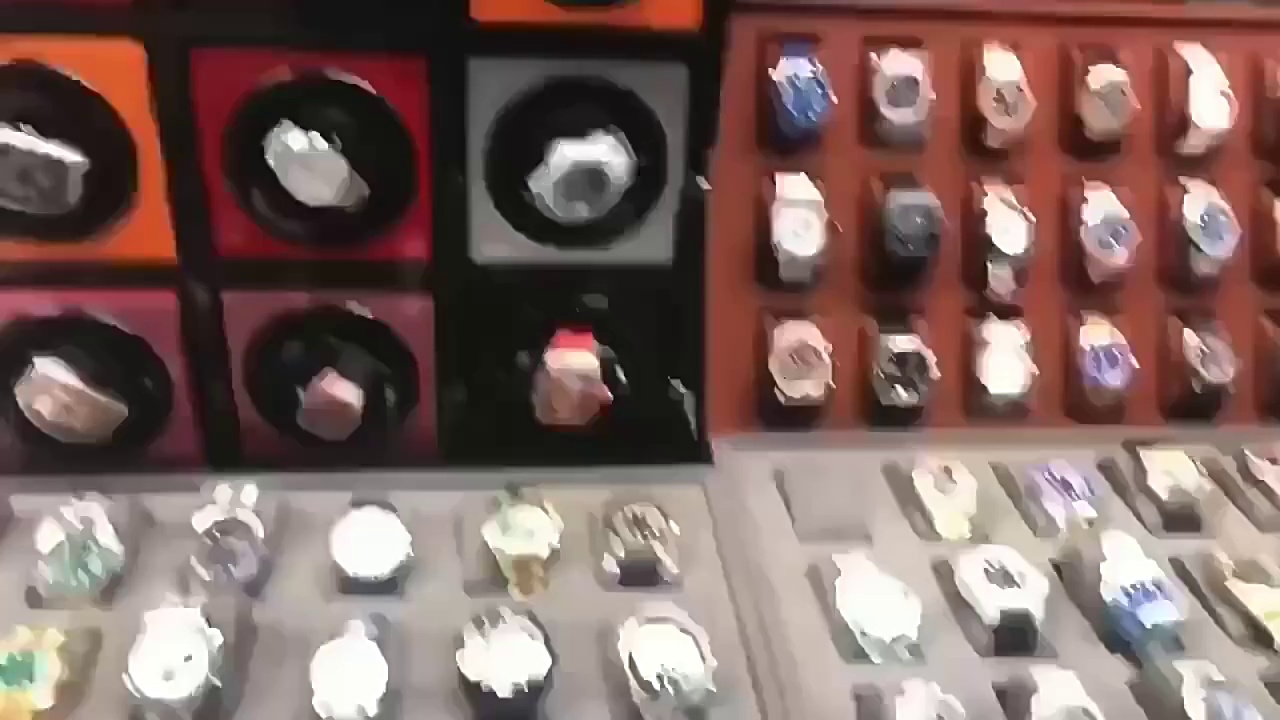 Timeless Men's Quartz Watch Classic Design