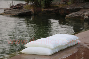 Eco friendly quick expansion absorbing flood sandbag