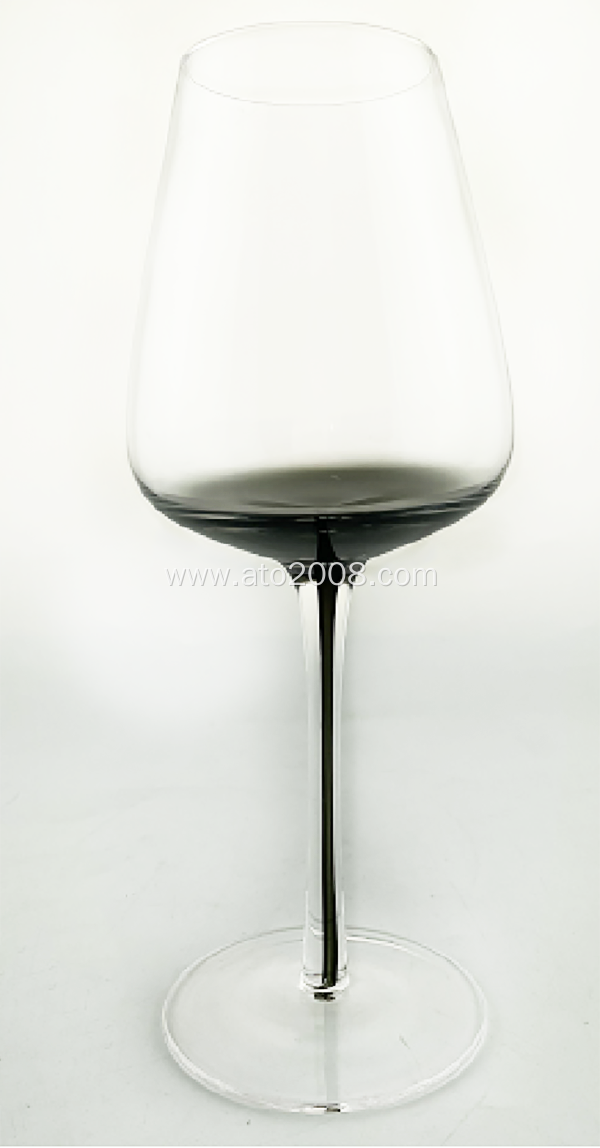 Clear Wine Glass With Smoky Gray