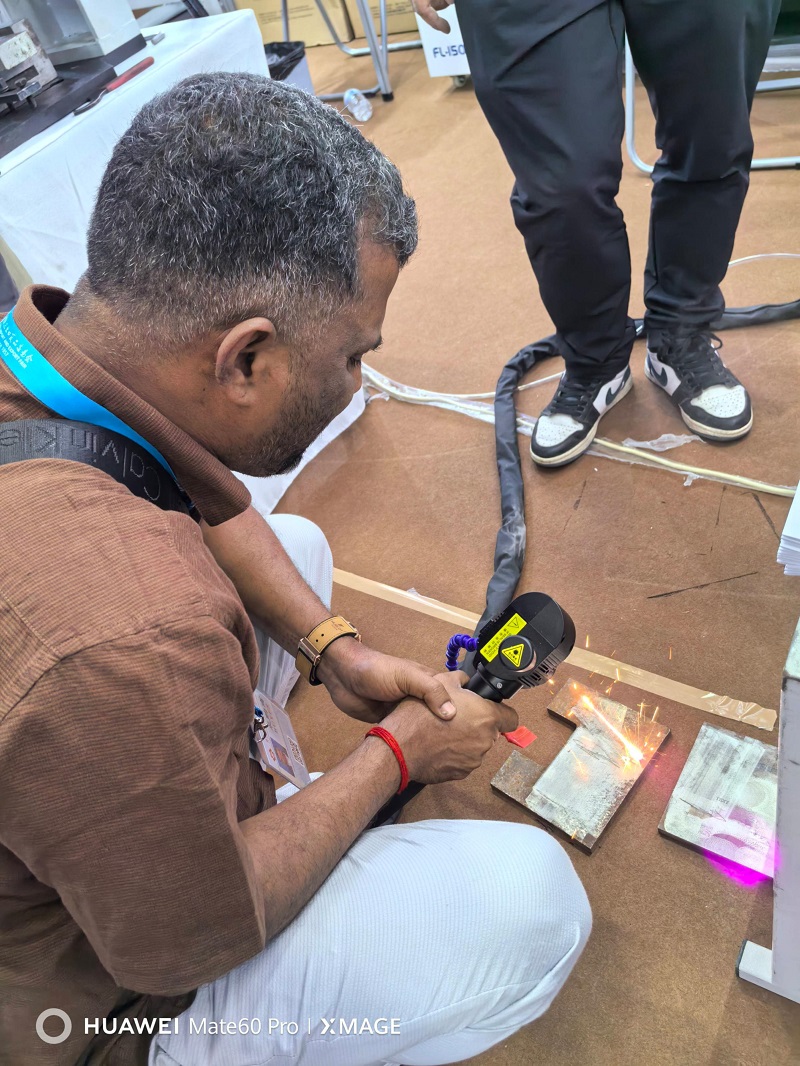 The 139th Canton Fair! Chuke Intelligent's Booth is a Huge Hit, Multiple Laser Equipment Products Attract Customers