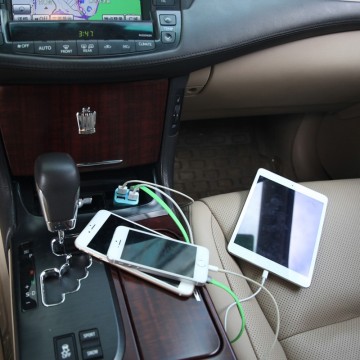 2016 New Arrive 4.8A 4 USB Port Indicator Light car usb charger adapter for Cellphone