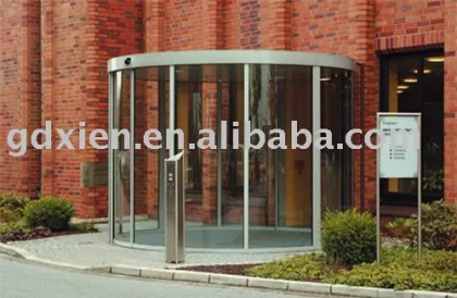 Curved automatic door