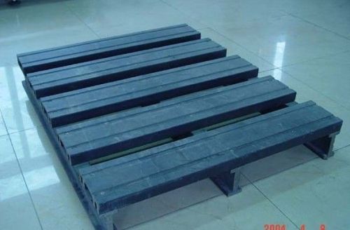 Environment Friendly Wood Plastic Composite Pallet Dark Grey And Single Faced