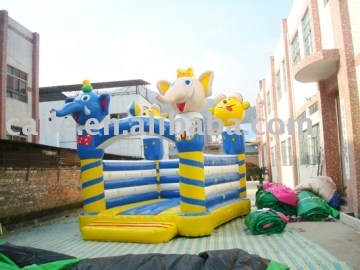 inflatable mini bouncer