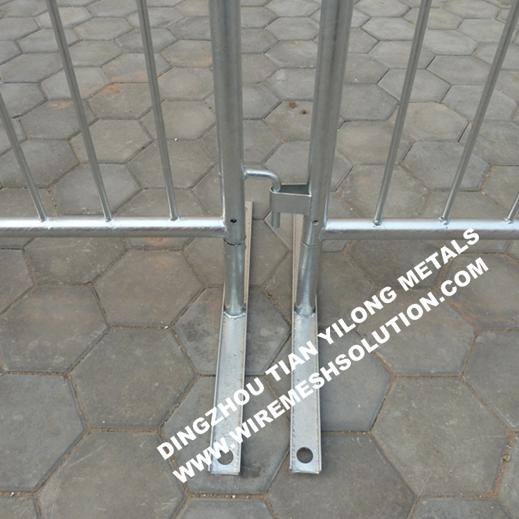 Crowd Control Barrier Flat Feet