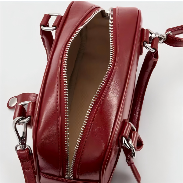 Customized Ladies' Commuting Handbag