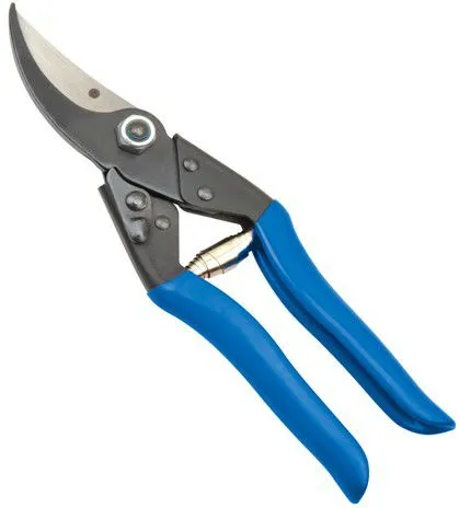 wooden handle pruning shears