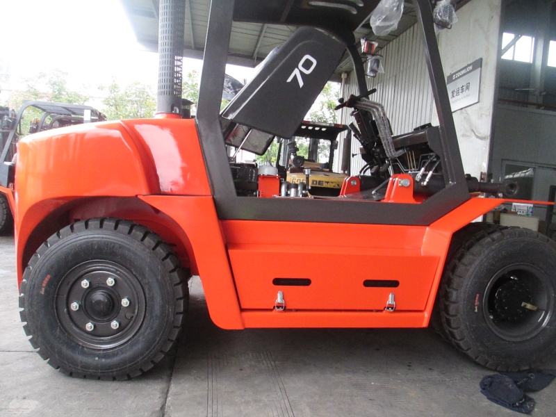 7T Forklift