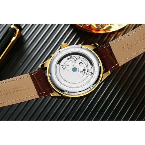 Western Style Waterproof Leather Men Wrist Watch